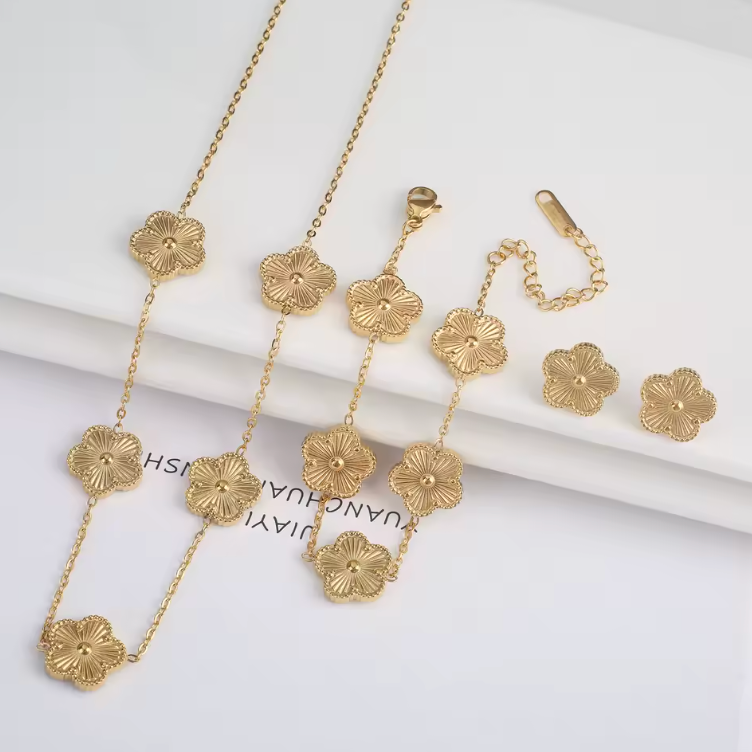 Five Leaf Flower Jewelry Set