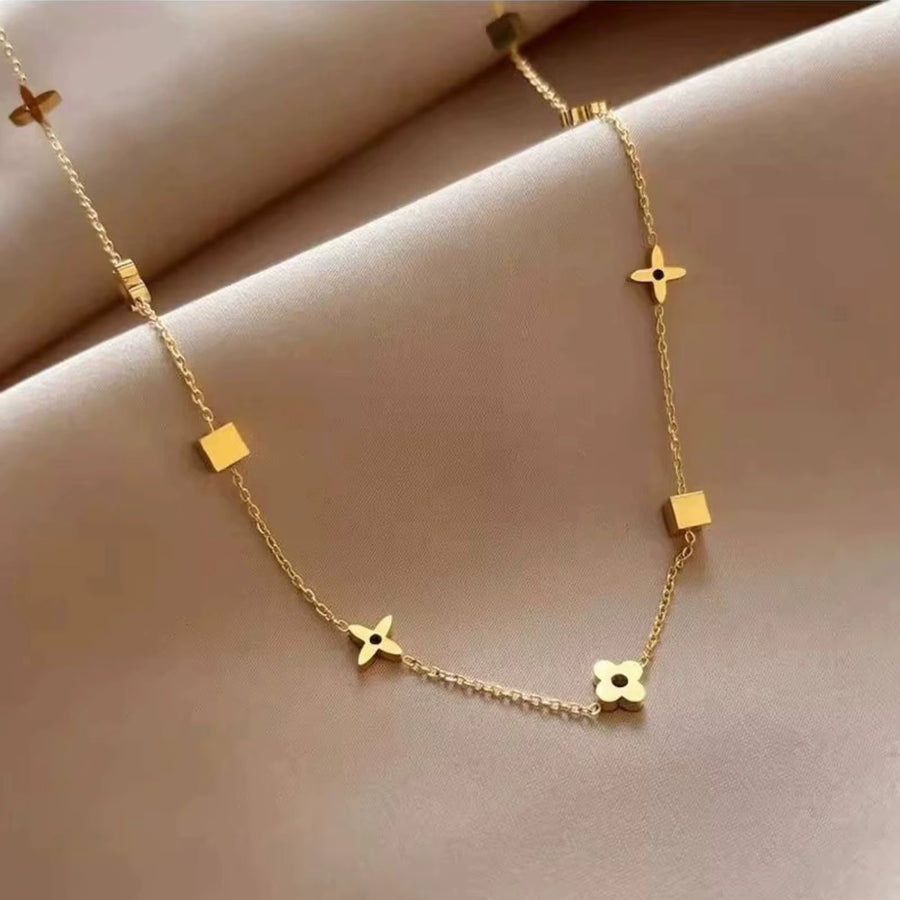 Dainty Geometric Clover Chain