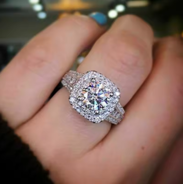 Cubic Zircon Wedding Ring
