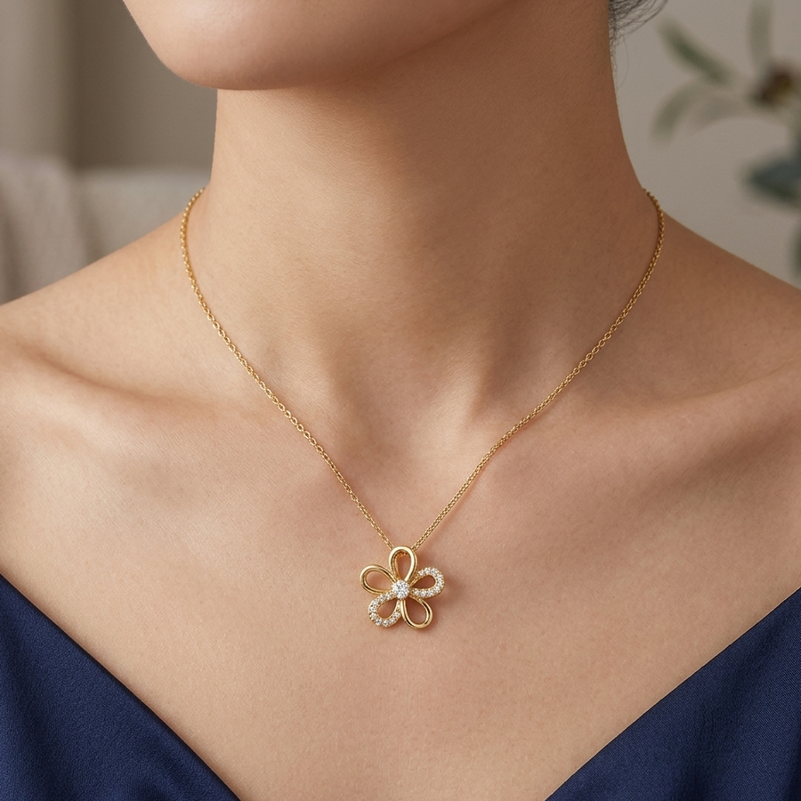 Flower Pendant Clavicle Chain