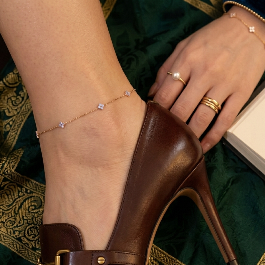 Luxury Clover Gold Set – Necklace, Bracelet & Anklet (Zircon)