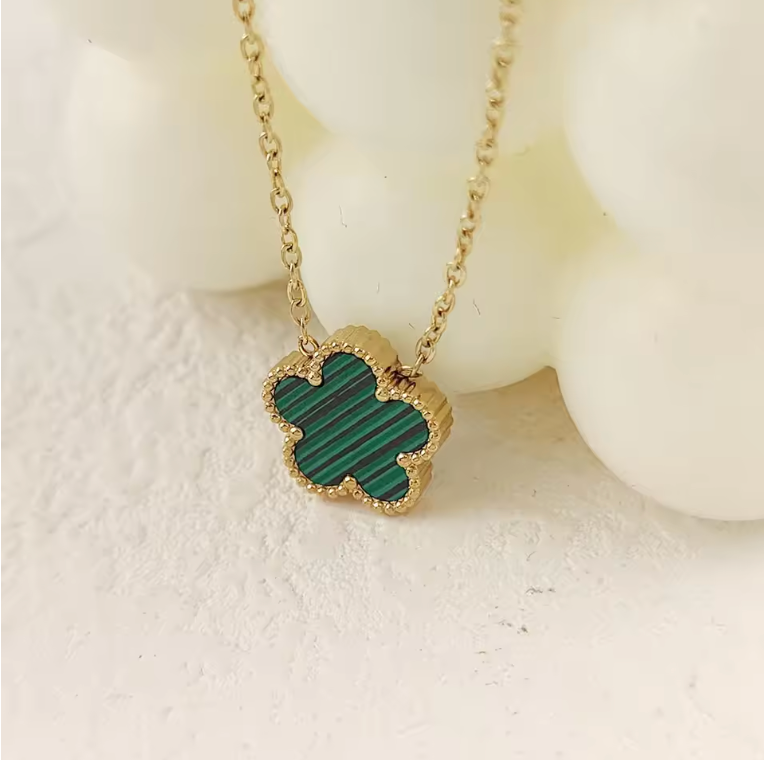 Flower Pendant Necklace Collection