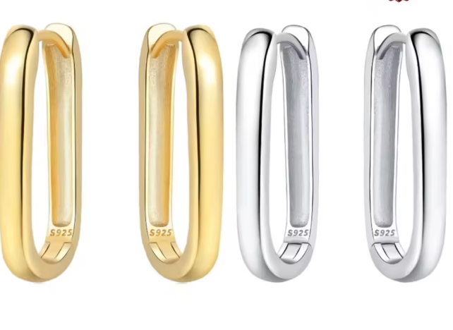 Vertex Gold Earring