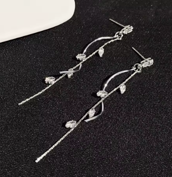 Twisted Zircon Tassel Earrings