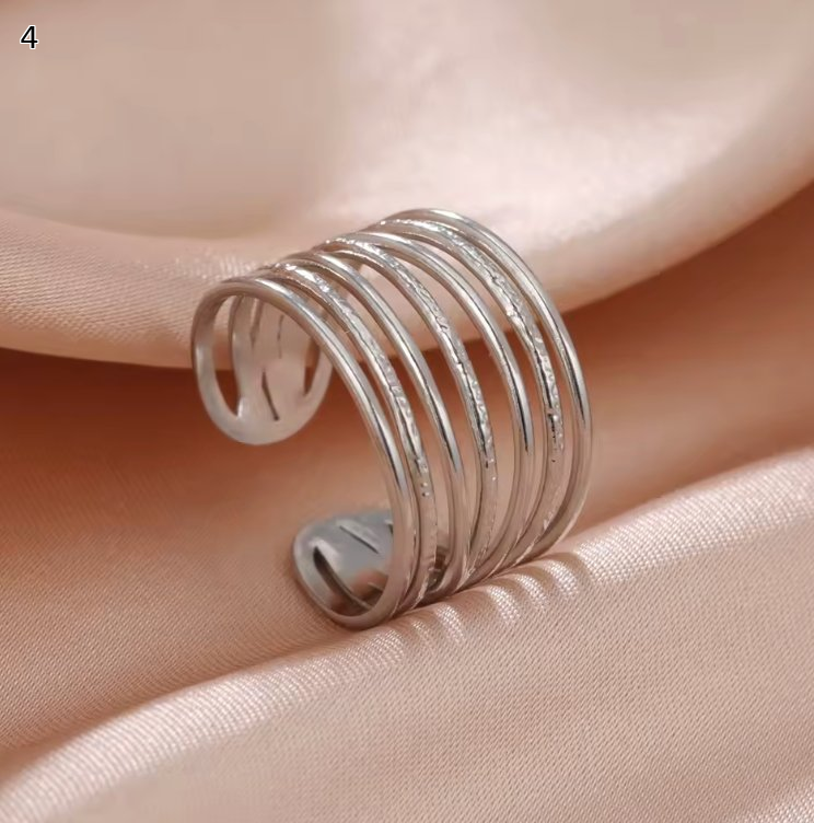 Minimalist Adjustable Ring Set