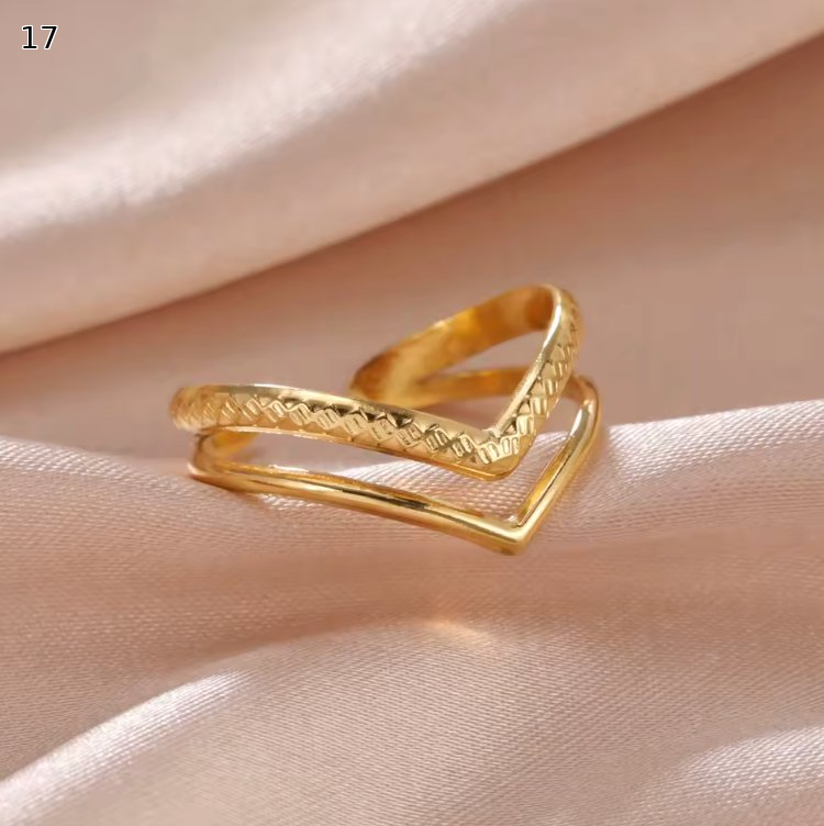 Minimalist Adjustable Ring Set