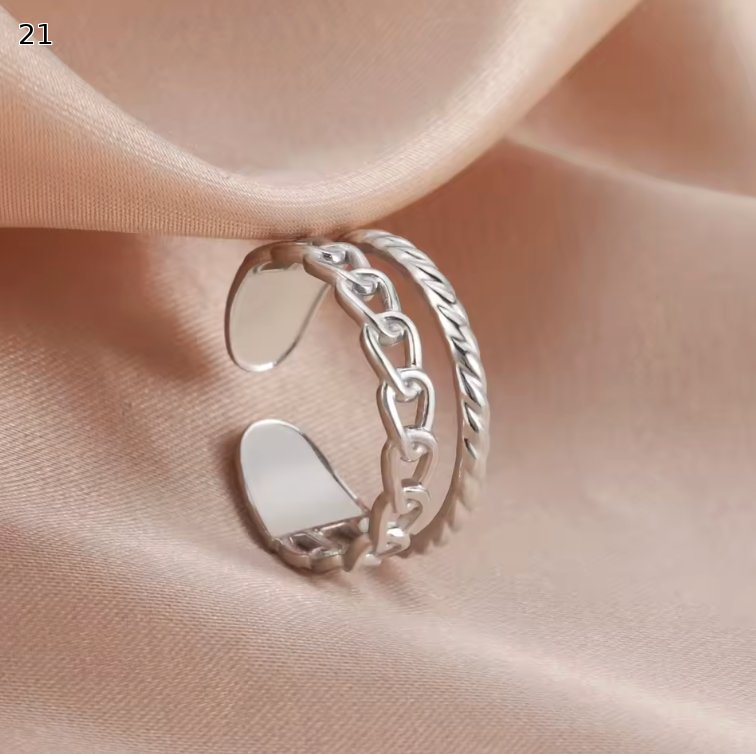 Minimalist Adjustable Ring Set