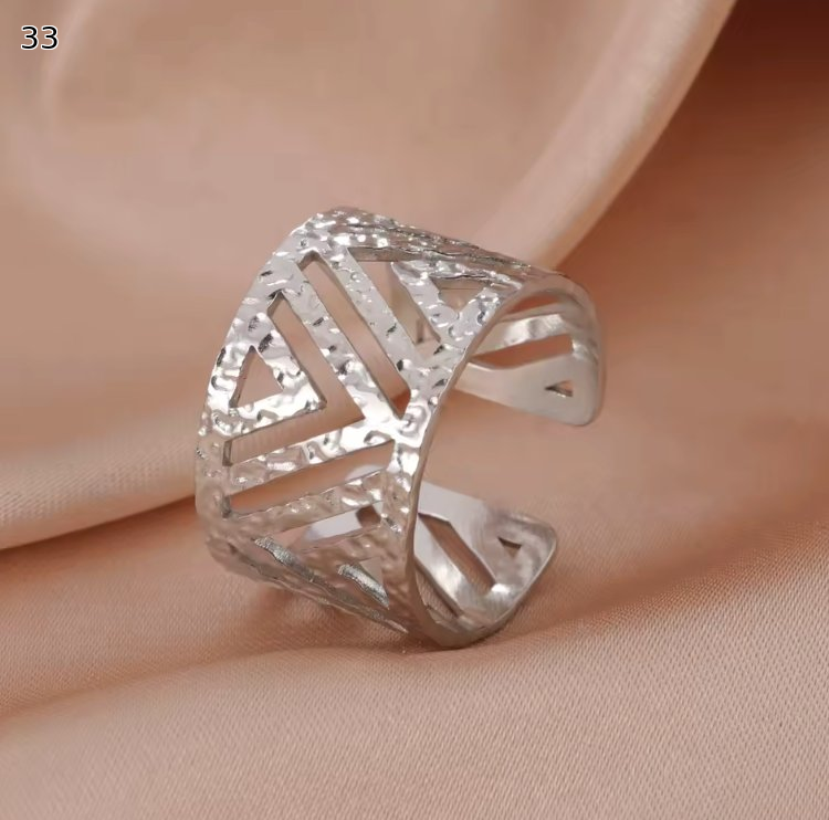 Minimalist Adjustable Ring Set