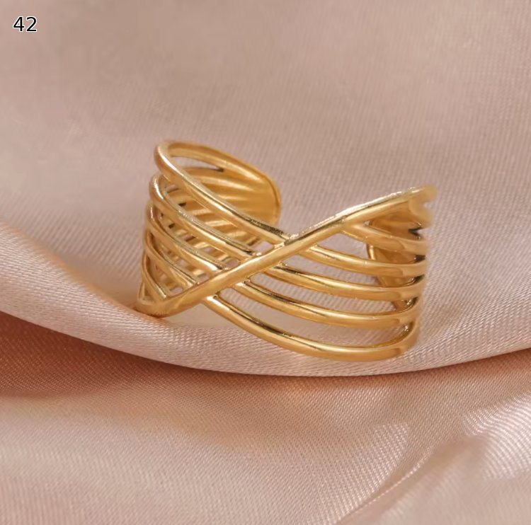 Minimalist Adjustable Ring Set